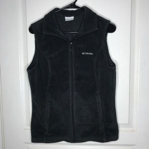 Columbia fleece vest